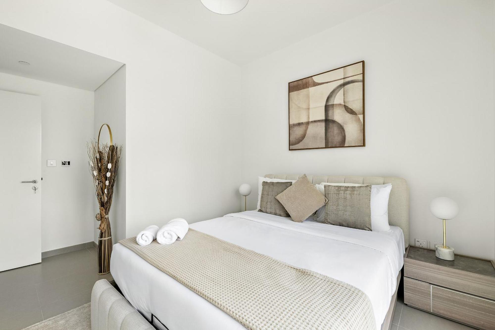 Vayk - Chic 3br With Burj Khalifa View In Downtown Apartment *