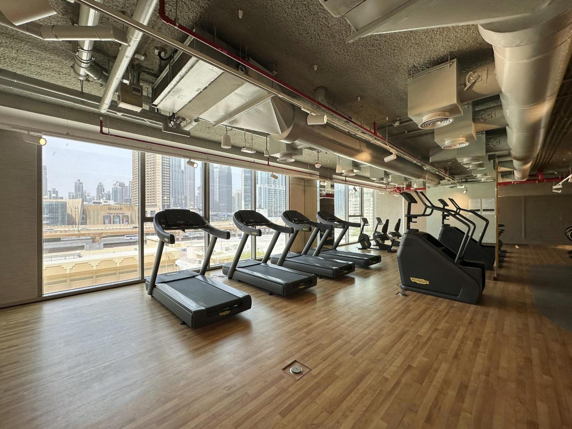 Vayk - Chic 3br With Burj Khalifa View In Downtown * Dubai